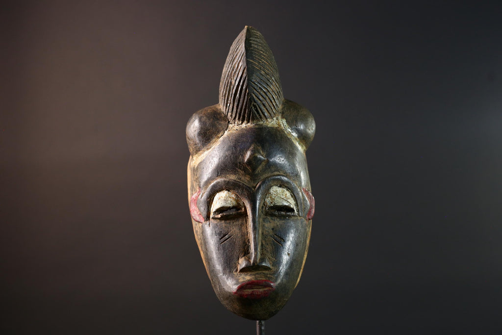 African wall decor Baule tribal mask with ridged crest heart-shaped face and fine carved detail for ancestral cultural display G5497