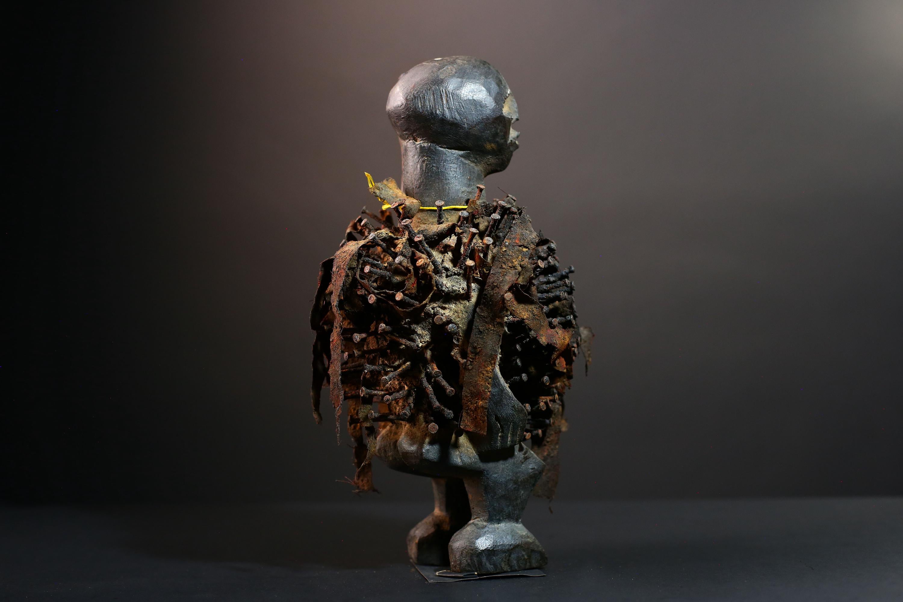 African nail fetish figure Kongo carved tribal power sculpture Congo nkisi art spirit shrine statue spiritual protective wood decor G5600
