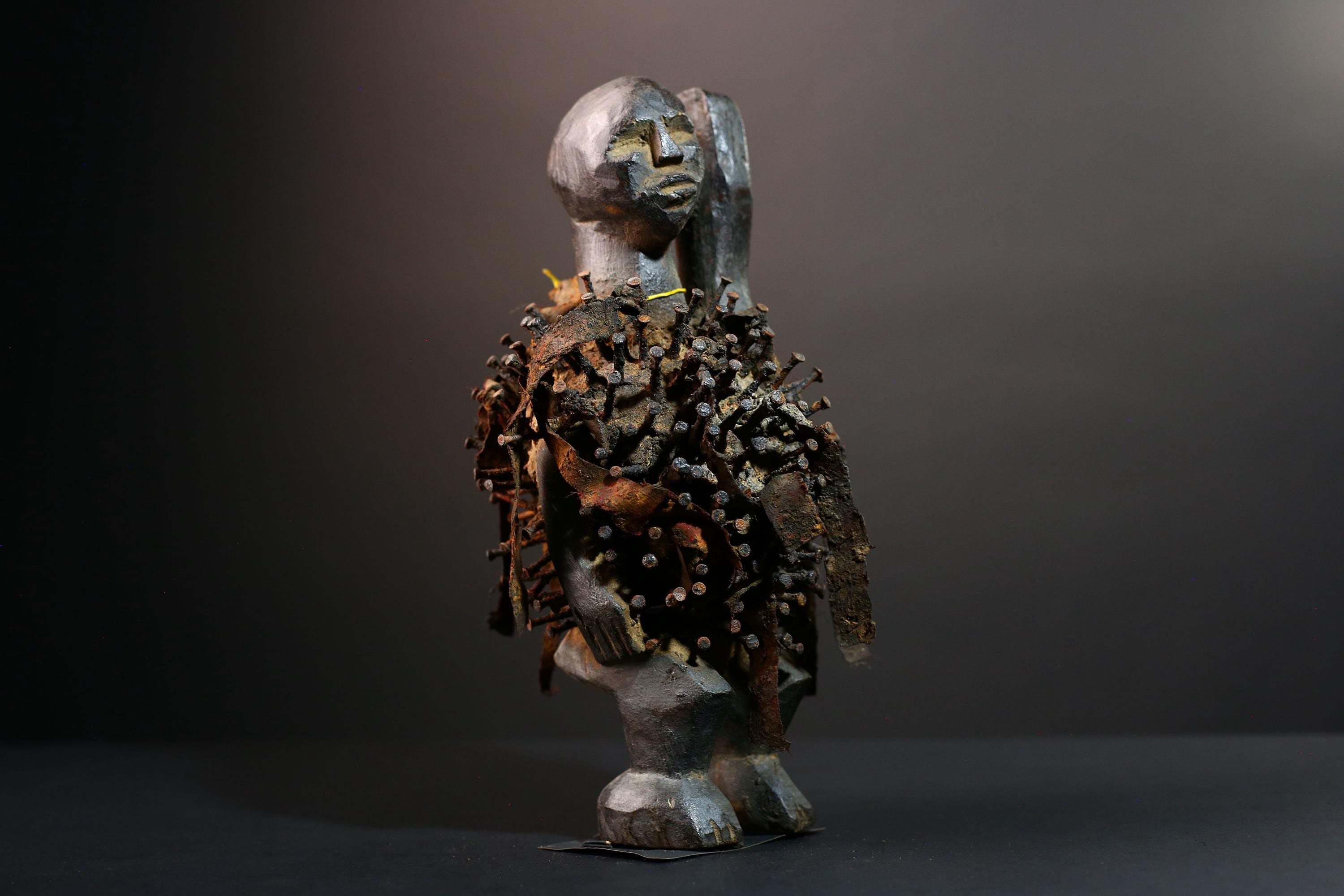 African nail fetish figure Kongo carved tribal power sculpture Congo nkisi art spirit shrine statue spiritual protective wood decor G5600
