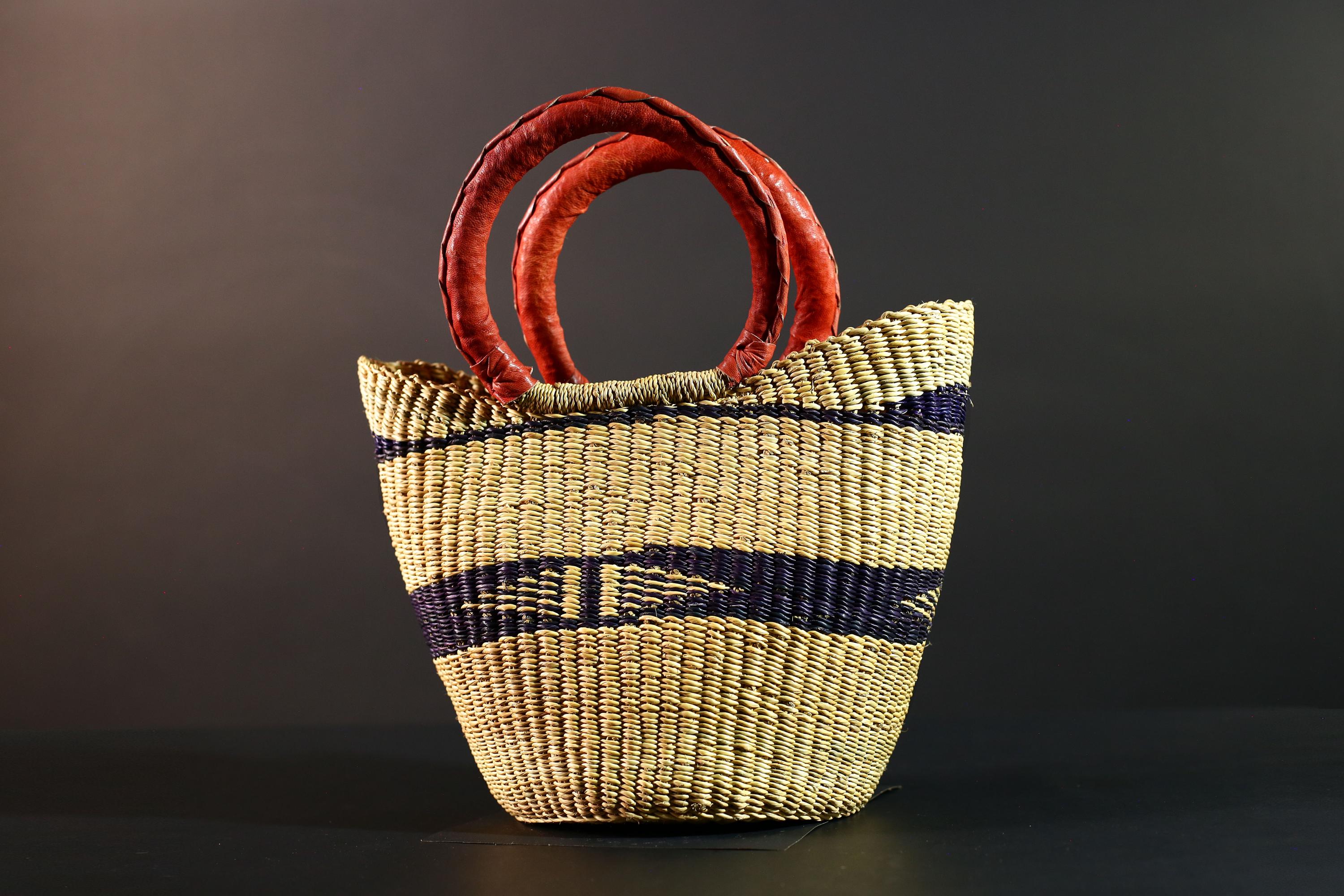 African Bolga Basket Straw Tote Ghana Tribal Art Market Bag Handwoven Storage Organizer Red Leather Handle Decor Woven Carry Basket G5611