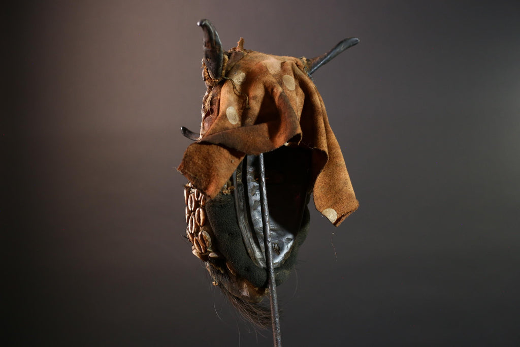 Africa Dan Cowrie Shell Mask Tribal Headdress Wood Carving Spirit Ritual Art Decor Cote d’Ivoire Authentic Folk Sculpture Wall Display-G5648