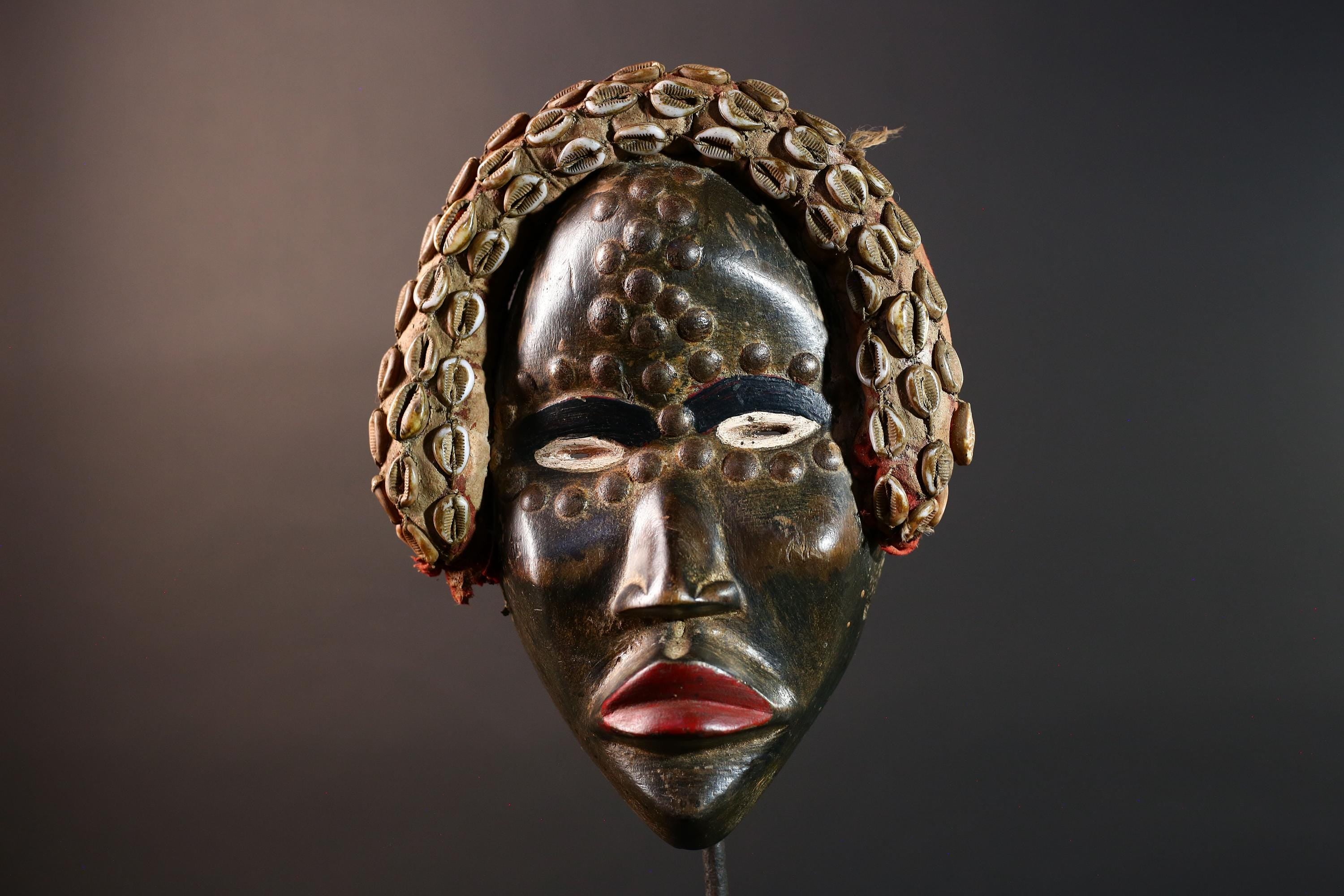 African Dan Mask Carved Wood Tribal Face Cowrie Shell Headdress Liberian Ritual Wall Art Handmade Collectible-G5666