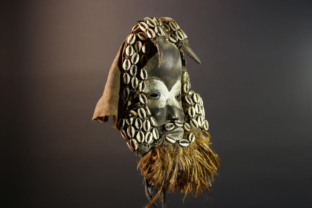 Authentic Dan Tribe Shell Mask Hand Carved Cowrie Raffia Beard African Wall Decor Tribal Art Sculpture Collectible Home Hanging Mask-G5695