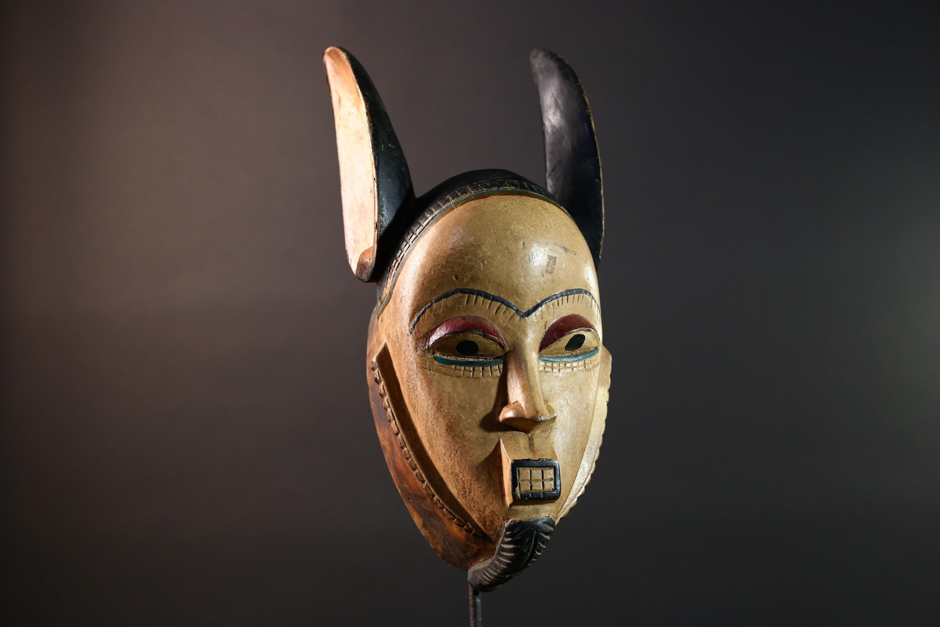 African mask Kwele tribal wall decor with curved horns carved face art collectible home accent heart shaped portrait carving G5571