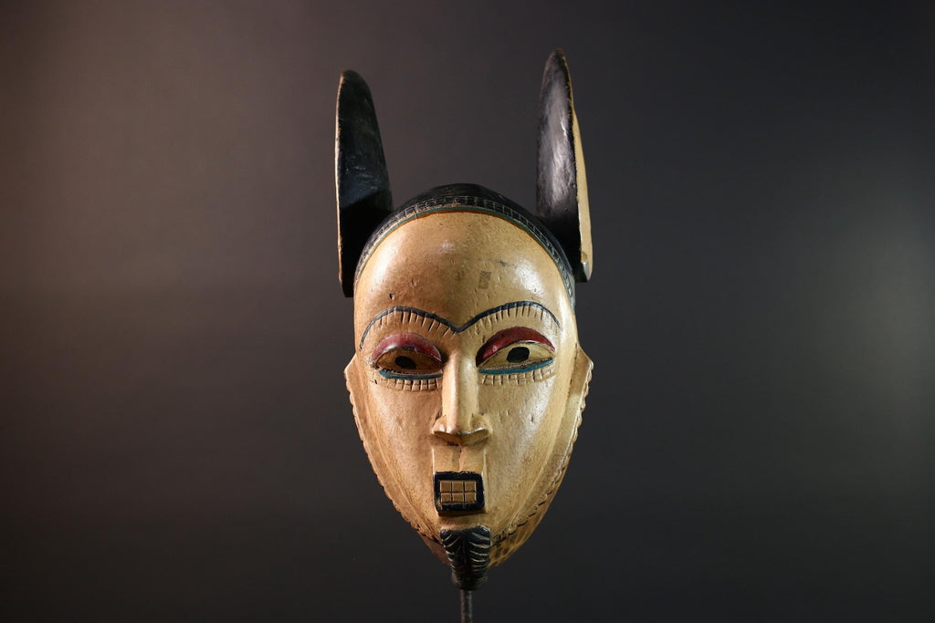 African mask Kwele tribal wall decor with curved horns carved face art collectible home accent heart shaped portrait carving G5571