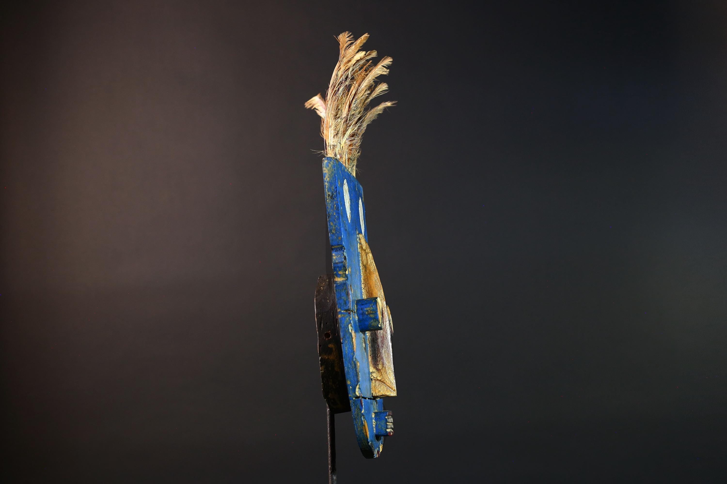 African Bwa Blue Mask With Feathers Hand Carved Wall Art Tribal Wood Sculpture Burkina Faso Totem Vintage Spirit Object Decor G5586