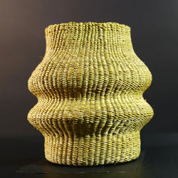 Woven Raffia Storage Basket Boho Home Décor Natural Palm Fiber Handcrafted Tribal Art Organizer Gift for Living Room Shelf Display G5709