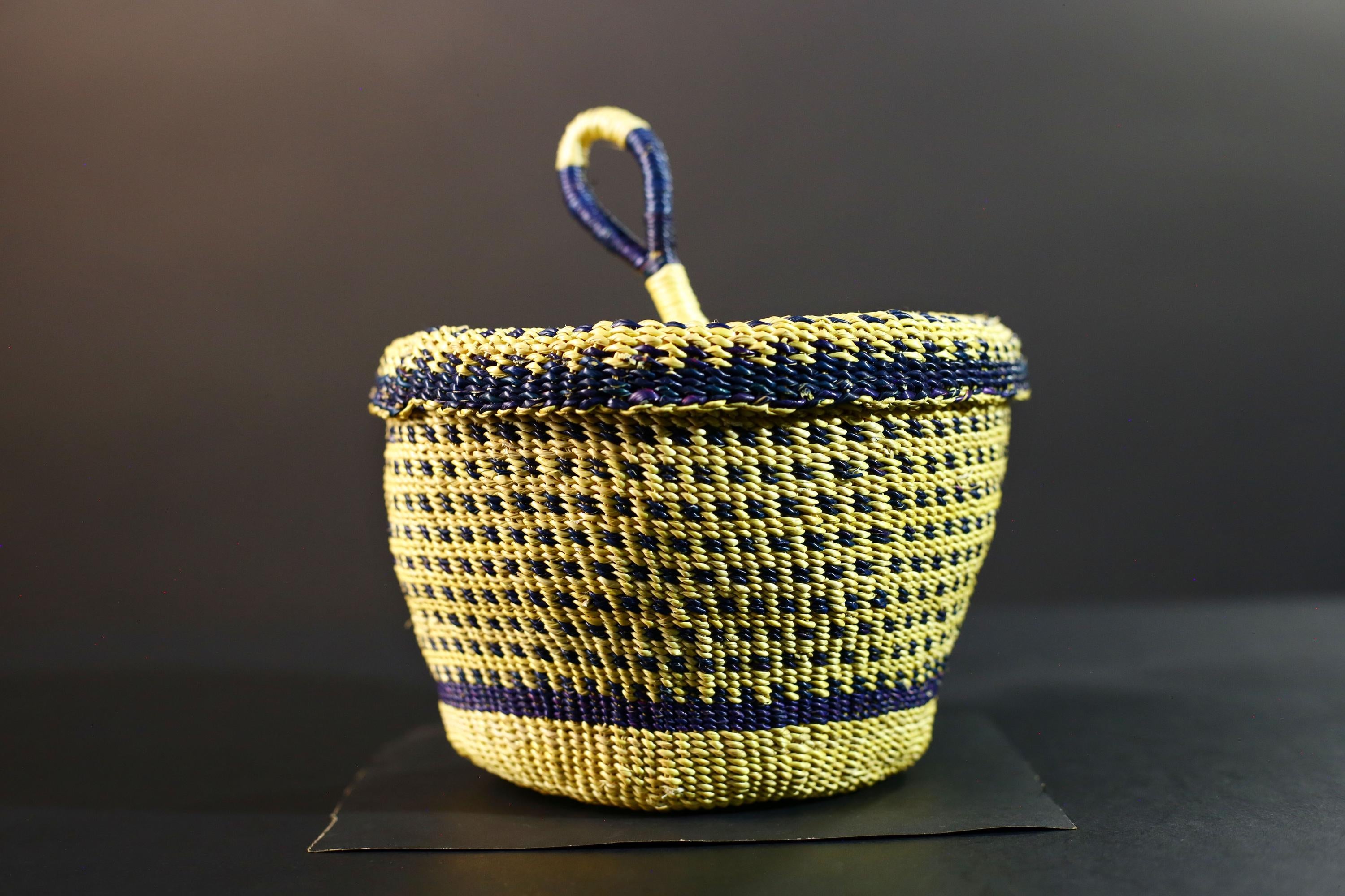 Handwoven Sisal Basket Boho Storage Decor Eco Lidded Round Organizer for Jewelry Trinkets Home Office Shelf Display Artisan Gift G5718