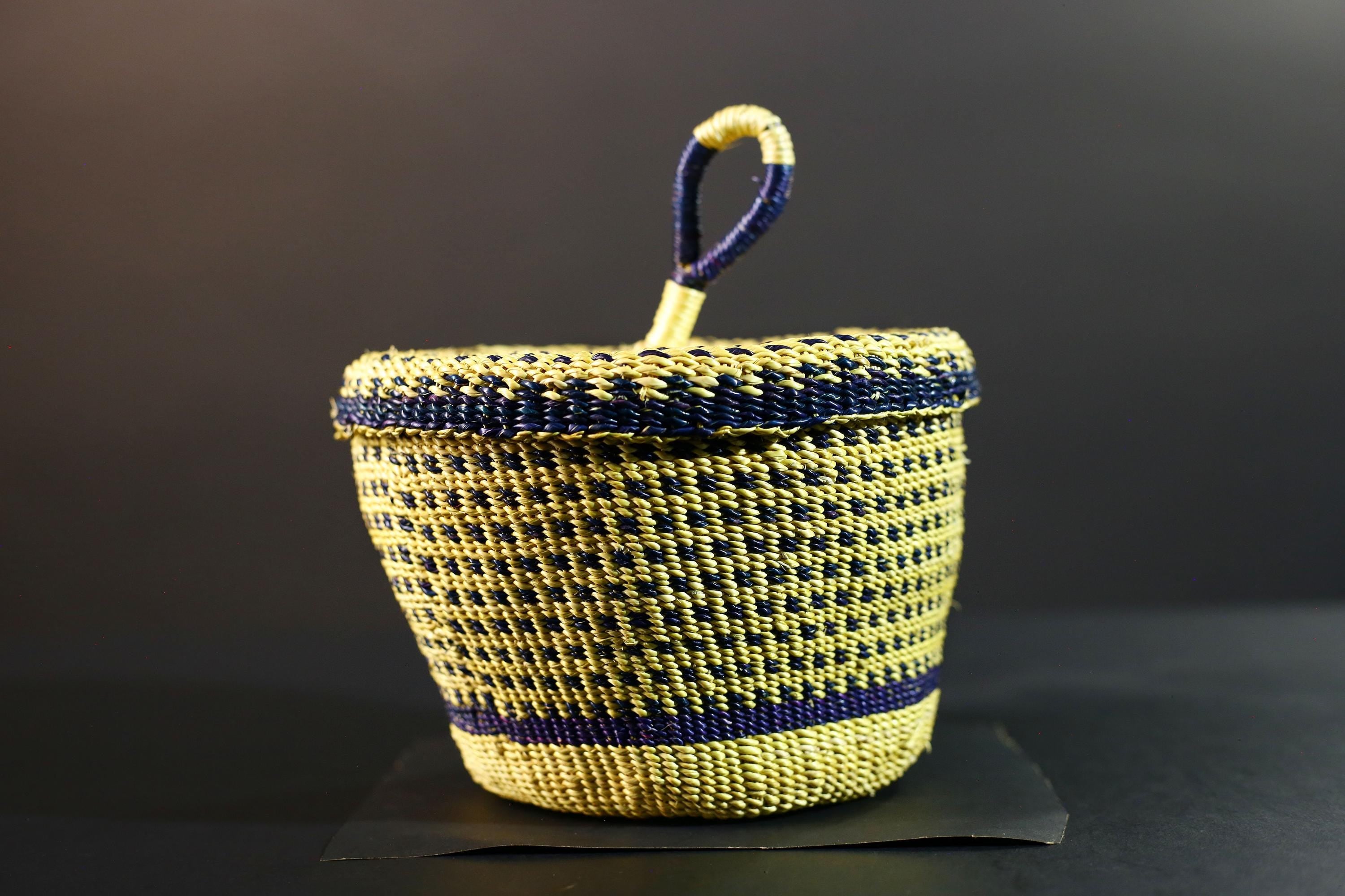 Handwoven Sisal Basket Boho Storage Decor Eco Lidded Round Organizer for Jewelry Trinkets Home Office Shelf Display Artisan Gift G5718