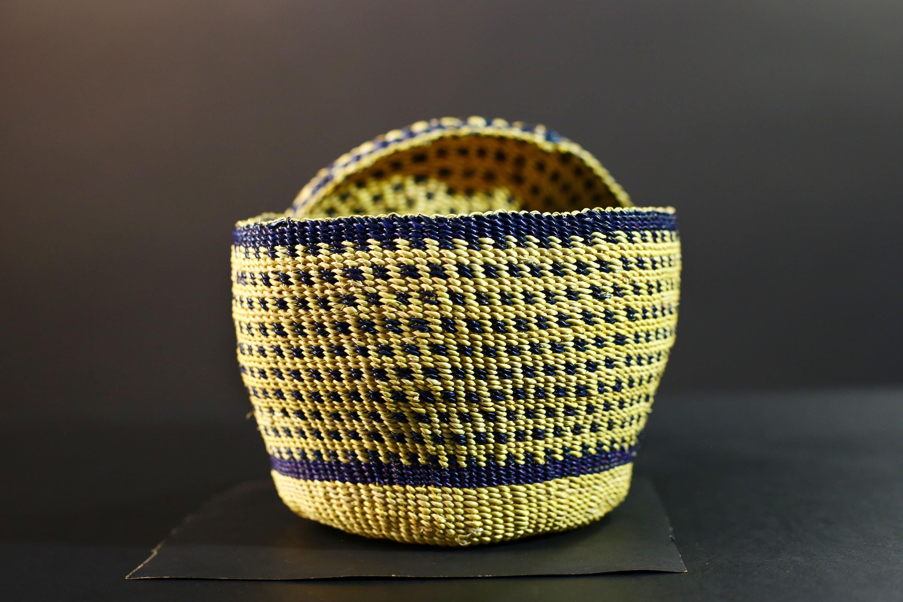 Handwoven Sisal Basket Boho Storage Decor Eco Lidded Round Organizer for Jewelry Trinkets Home Office Shelf Display Artisan Gift G5718