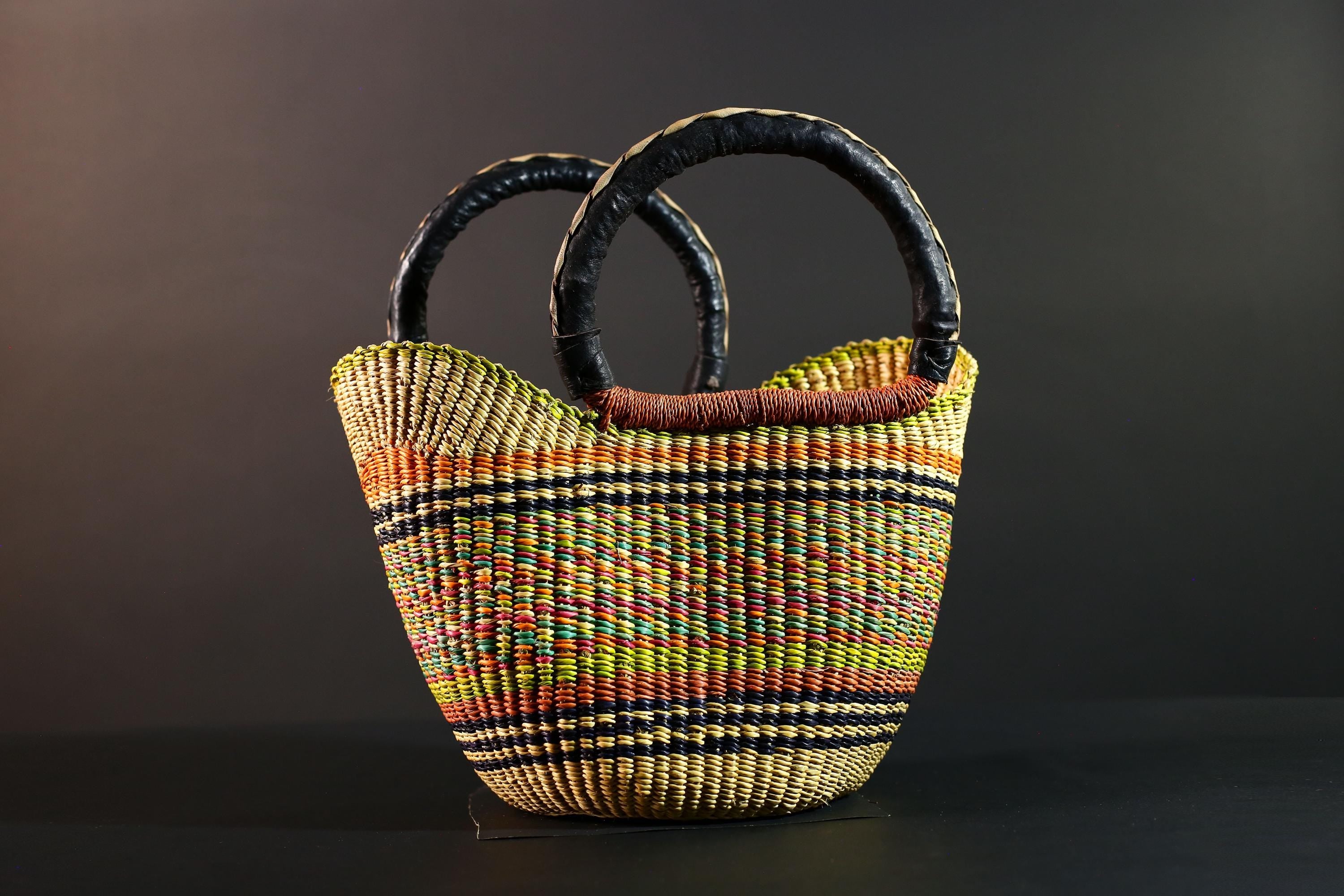 Bolga Basket African Market Tote Handwoven Straw Organizer Tribal Ghana Basket Decor Natural Leather Handle Colorful Storage Art G5609