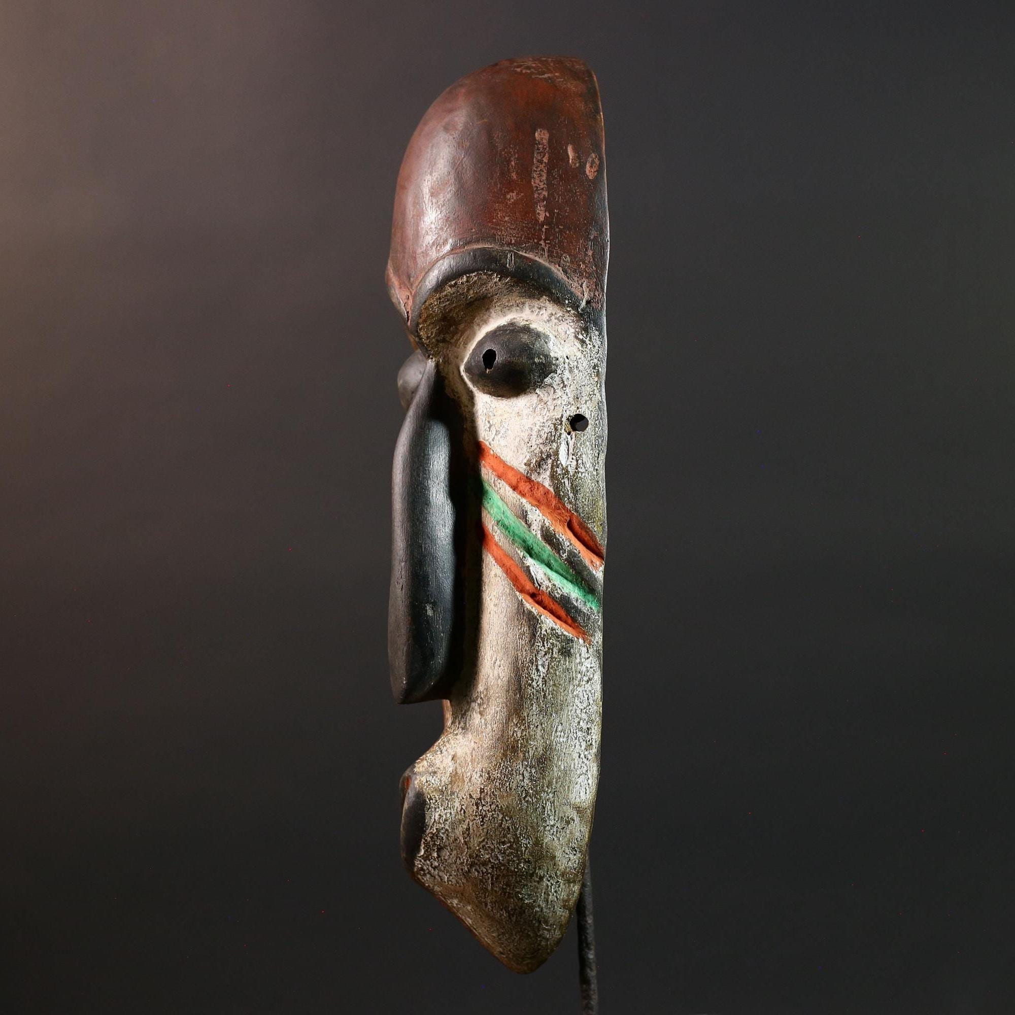 African Dan Mask Wall Art Hand Carved Tribal Spirit Face Decor Côte d’Ivoire Vintage African Sculpture Home Wall Accent-G5616