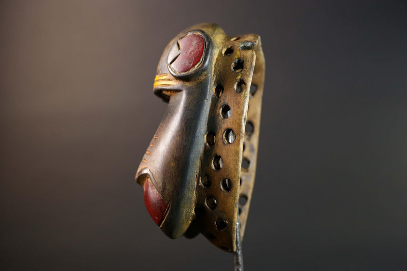 African Guro mask wood wall art vintage tribal decor collectible accent piece sculpture unique statement art handcrafted piece fine-G5739
