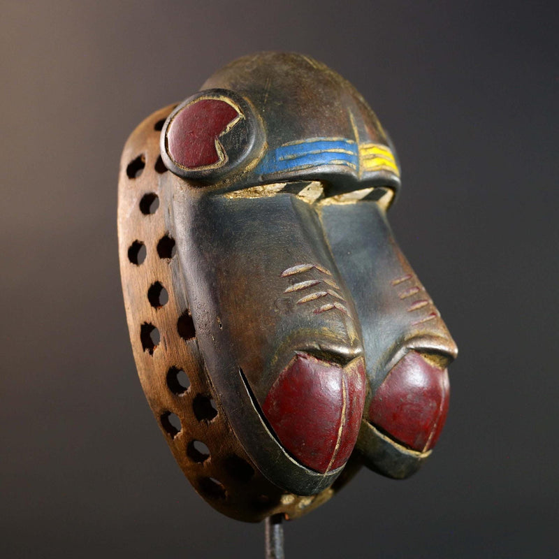 African Guro mask wood wall art vintage tribal decor collectible accent piece sculpture unique statement art handcrafted piece fine-G5739