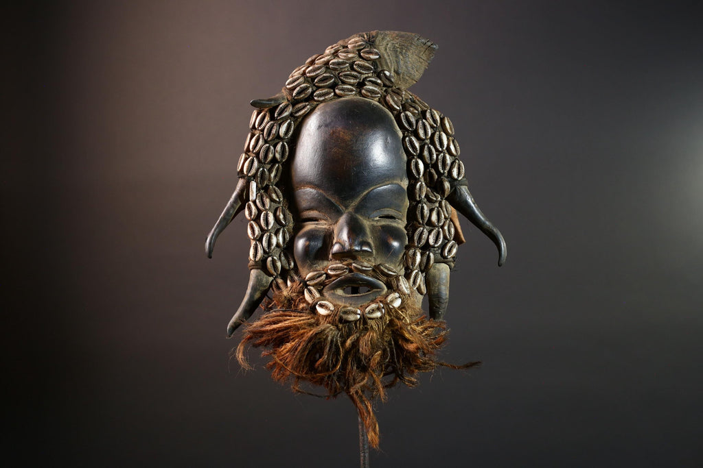 African Dan Horned Cowrie Shell Mask Carved Wood Tribal Face Liberia Ritual Art Decor Collectible Spiritual Ceremony Authentic New-G5664
