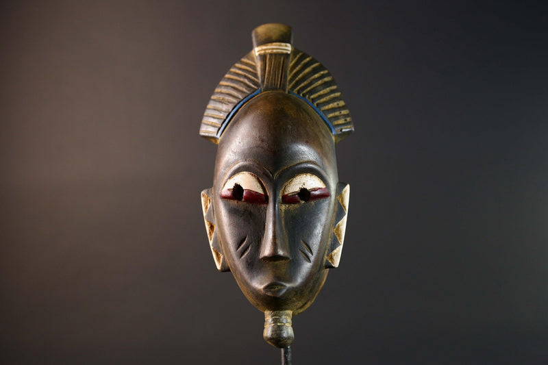 Guro Mask Handcarved Tribal Wall Art Decor Vintage Ethnic Wood Sculpture Home Accent Collectible Museum Authentic African Heritage-G5751