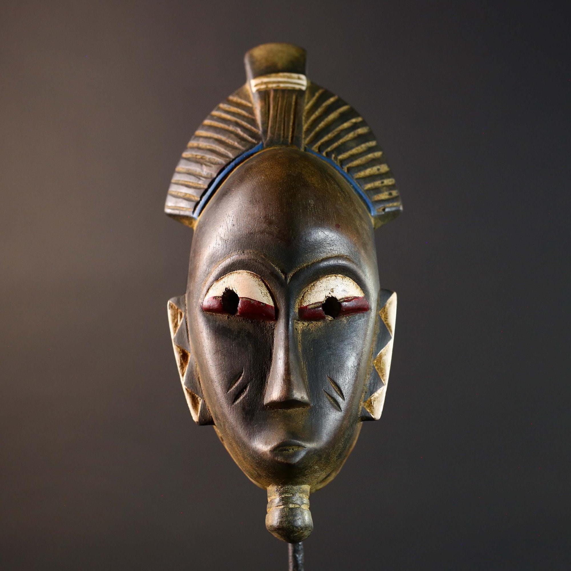Guro Mask Handcarved Tribal Wall Art Decor Vintage Ethnic Wood Sculpture Home Accent Collectible Museum Authentic African Heritage-G5751