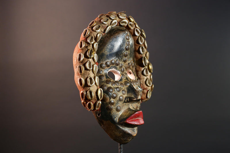 Africa Dan Mask Carved Wood Tribal Face Headdress with Cowrie Shells Liberian Ceremonial Art Ethnic Home Decor Primitive Folk Art Rare-G5667