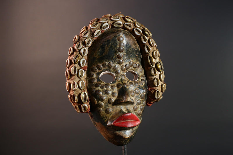 Africa Dan Mask Carved Wood Tribal Face Headdress with Cowrie Shells Liberian Ceremonial Art Ethnic Home Decor Primitive Folk Art Rare-G5667