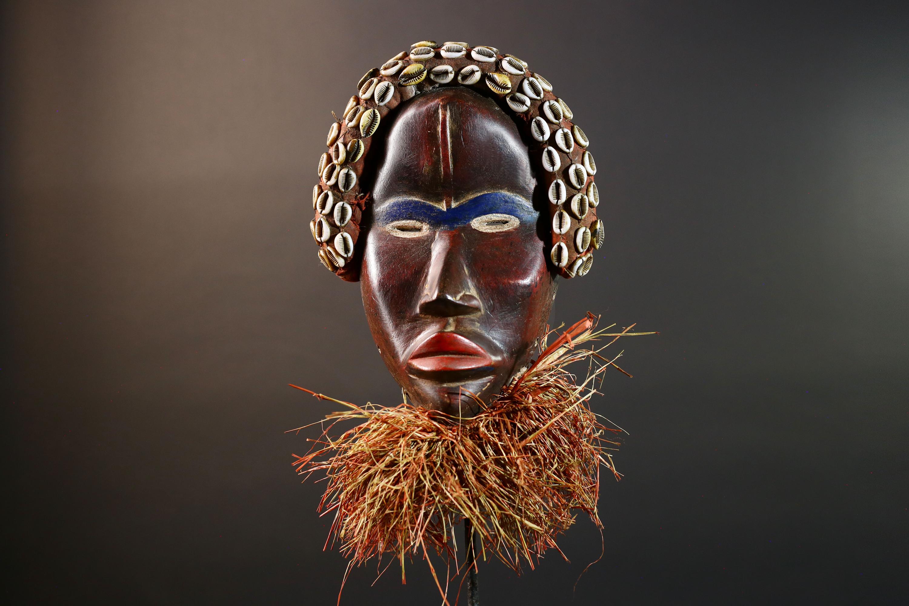 African Cowrie Mask Raffia Beard Mask Tribal Wall Decor Handcrafted Wood Mask Ethnic Home Accent Wooden Artwork Mask Unique Mask-G5698