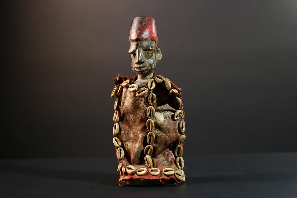 Authentic African Nkisi Power Figure Fetish Cloth Cowrie Shell Ritual Art Sculpture Spiritual Home Decor Collectible-G5704