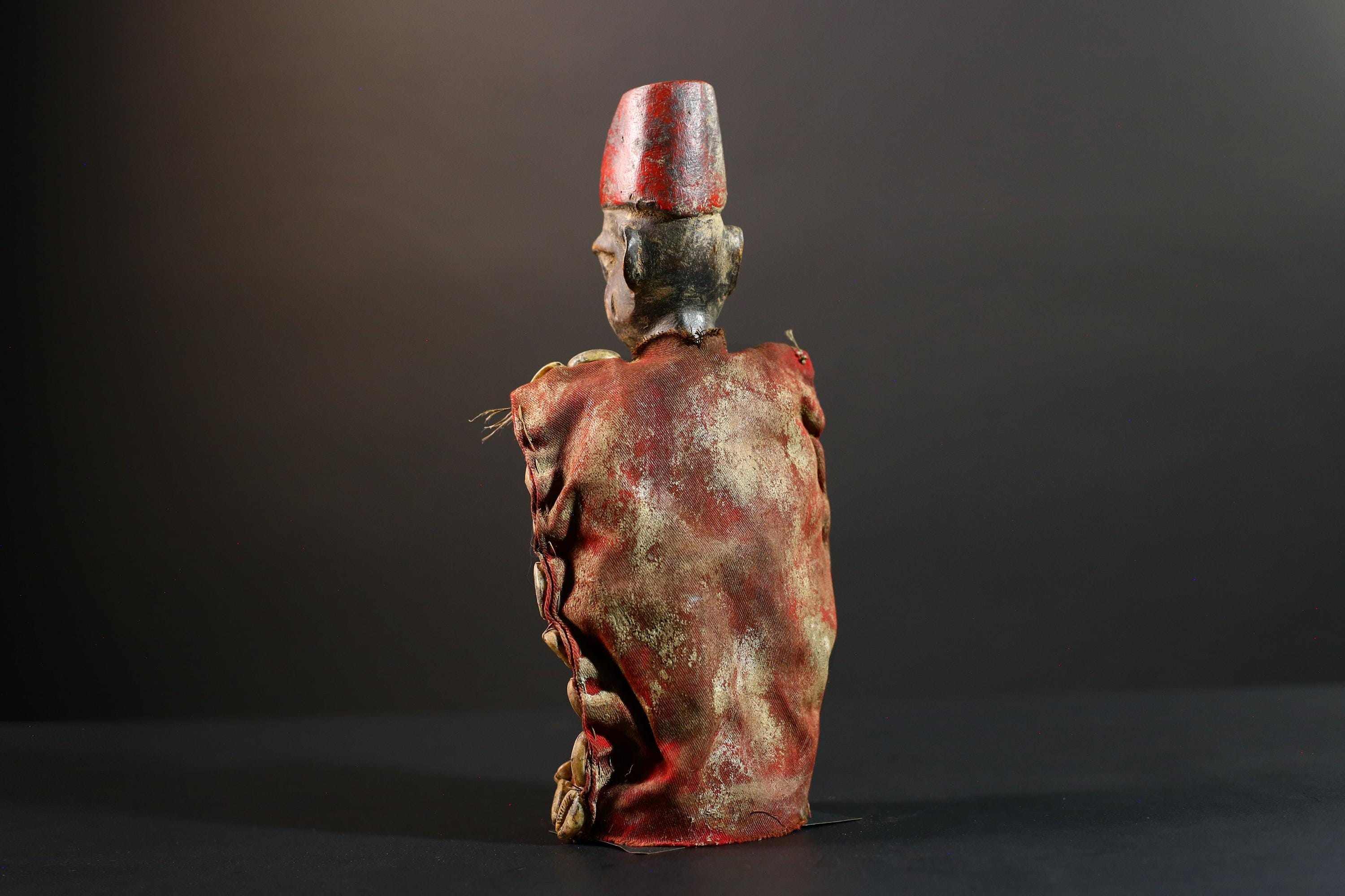 Authentic African Nkisi Power Figure Fetish Cloth Cowrie Shell Ritual Art Sculpture Spiritual Home Decor Collectible-G5704