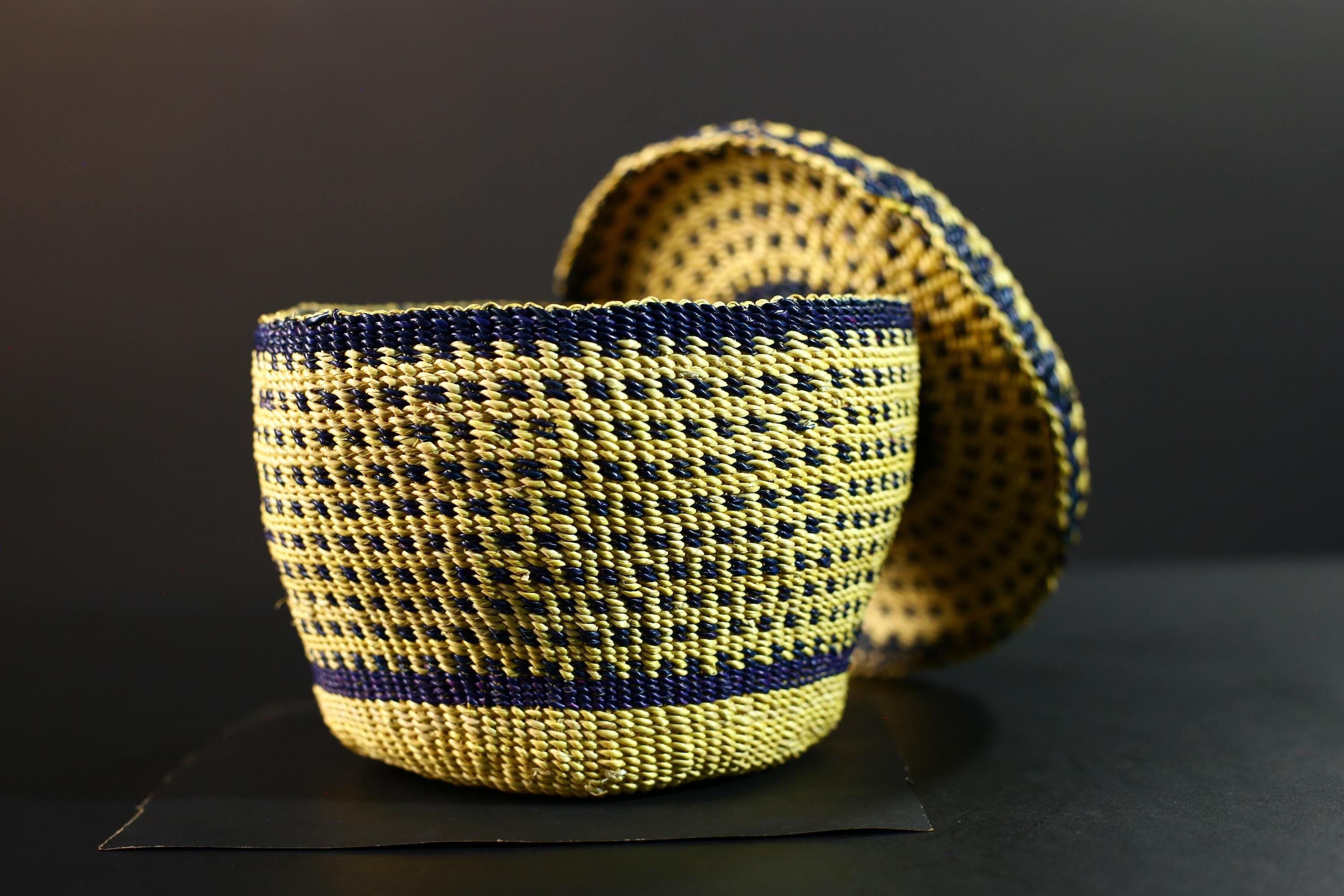 Handwoven Sisal Basket Boho Storage Decor Eco Lidded Round Organizer for Jewelry Trinkets Home Office Shelf Display Artisan Gift G5718