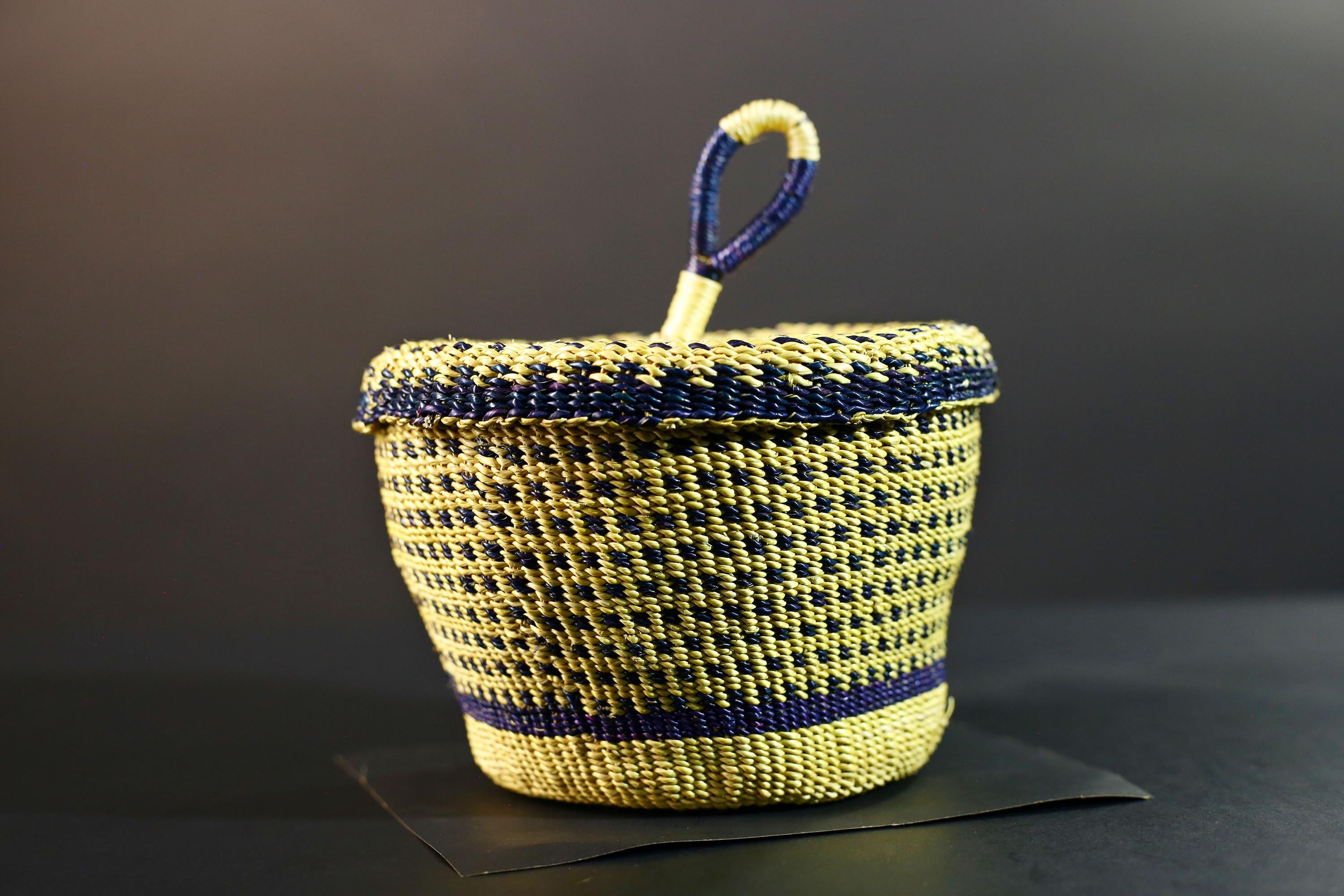 Handwoven Sisal Basket Boho Storage Decor Eco Lidded Round Organizer for Jewelry Trinkets Home Office Shelf Display Artisan Gift G5718