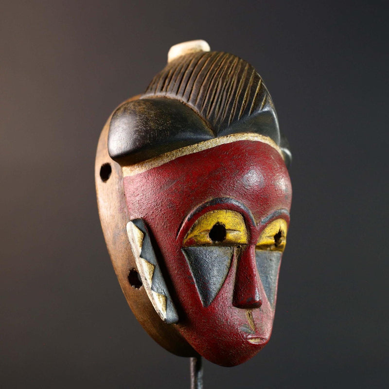 Guro Mask Handcarved Tribal Wall Art Decor Vintage Ethnic Wood Sculpture Home Accent Collectible Museum Authentic African Heritage-G5750