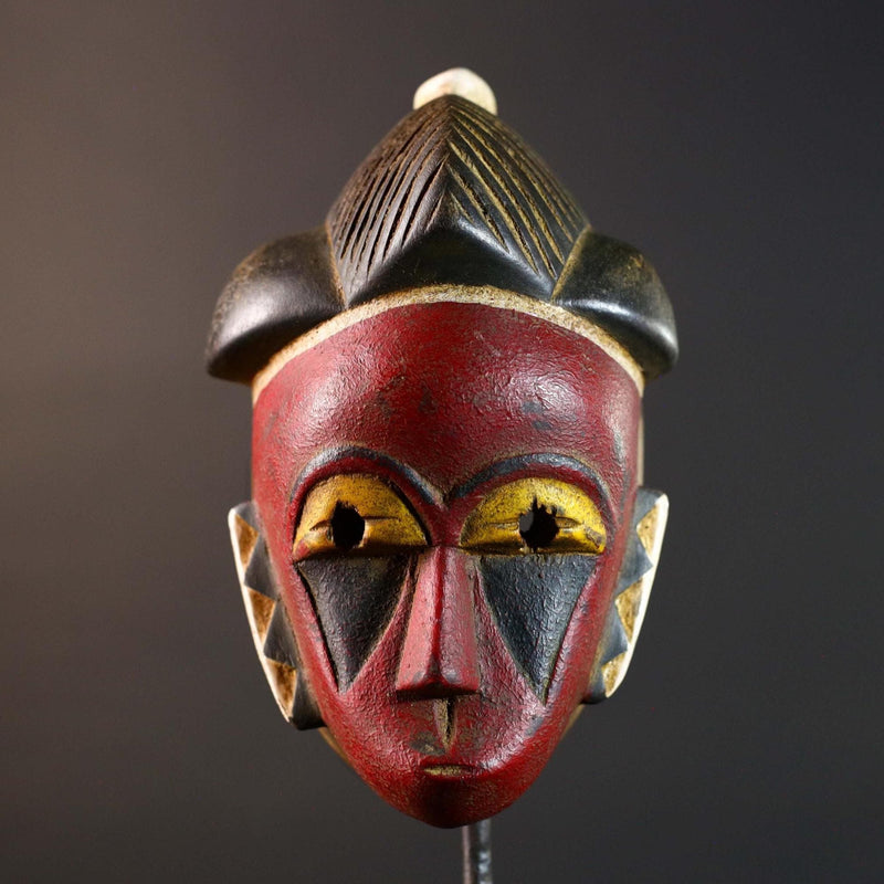 Guro Mask Handcarved Tribal Wall Art Decor Vintage Ethnic Wood Sculpture Home Accent Collectible Museum Authentic African Heritage-G5750