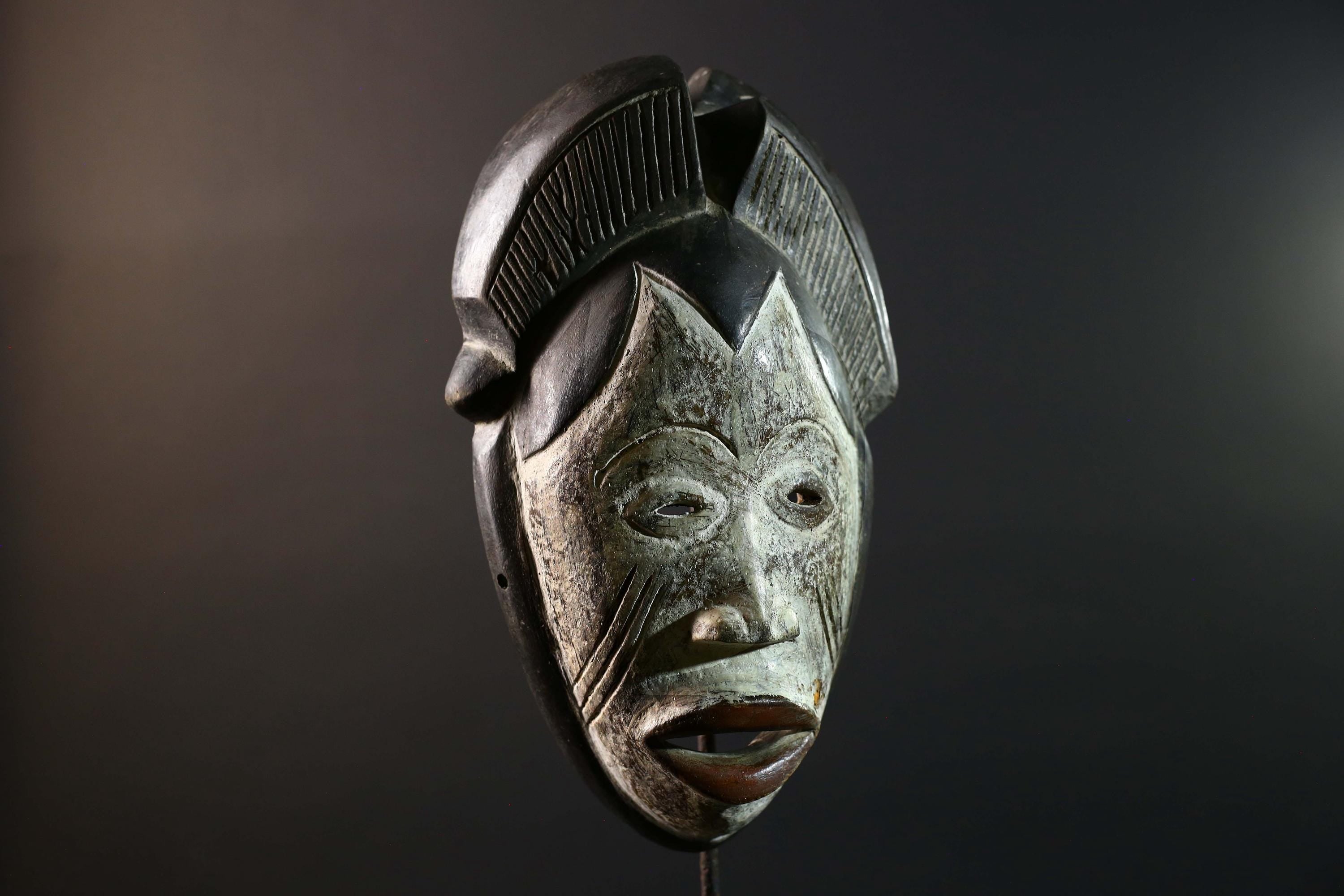 Guro Tribal Mask African Carved Wood Côte d’Ivoire Ritual Face Decor-G5787