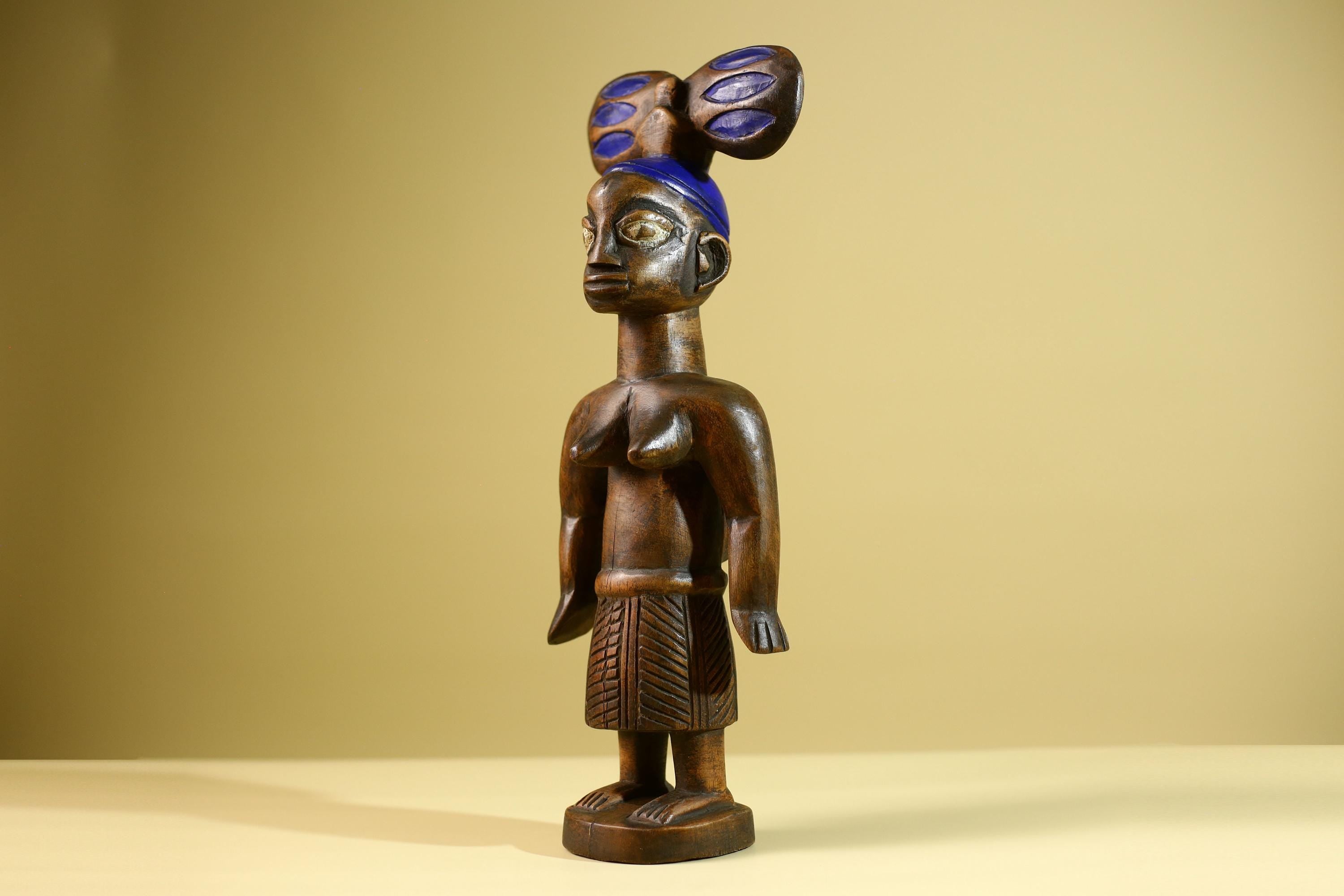 African Yoruba Female Figure: Hand Carved Wood Statue with Blue Crest Sculpture Decor-G5801