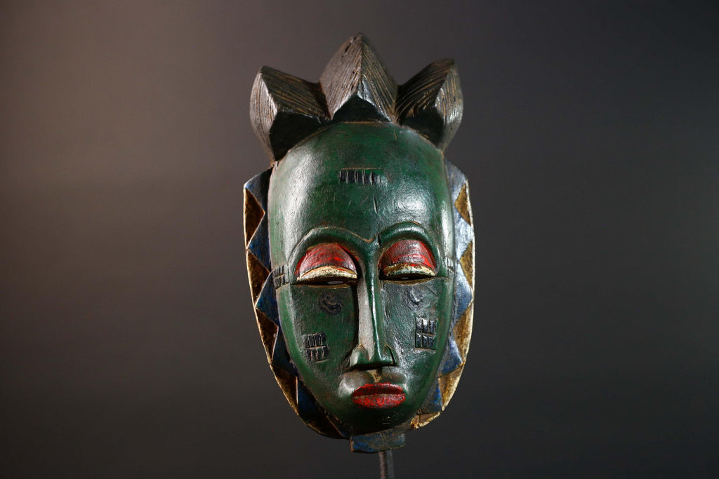 Africa Baule tribal mask hand carved wood green face red eyelids geometric patterns West African art wall hanging home decor sculpture-G5770
