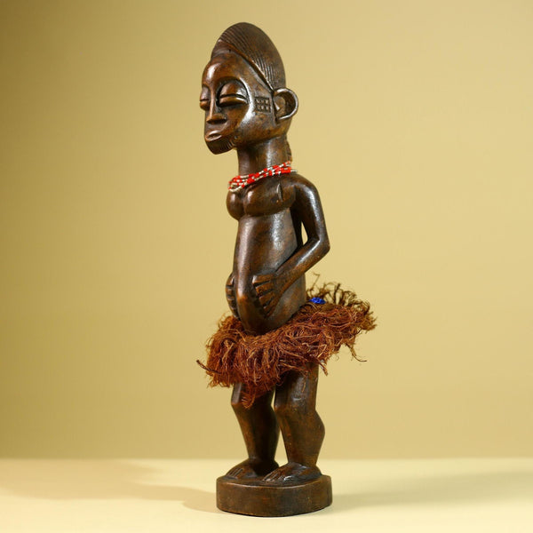 African Tribal Woman Statue with Raffia Skirt and Beaded Necklace Hand Carved Wood Figure Folk Art Home Decor Sculpture-G5805
