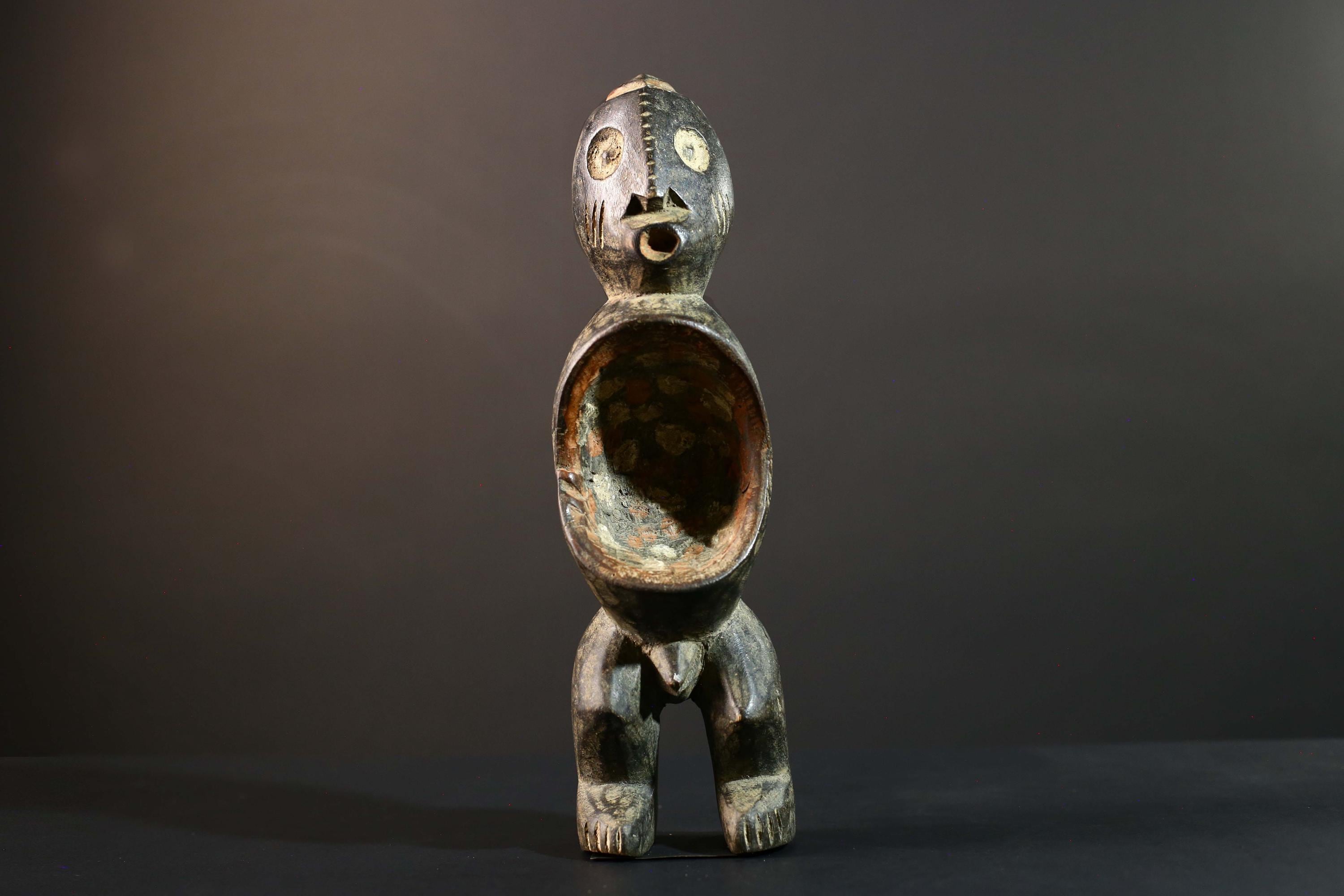Hand Carved Tribal Vintage Ambete Statue Wood Reliquary Figure-G5794