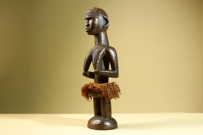 Hand Carved Vintage African Baule Statue Tribal Wood Figure with Raffia Skirt-G5818