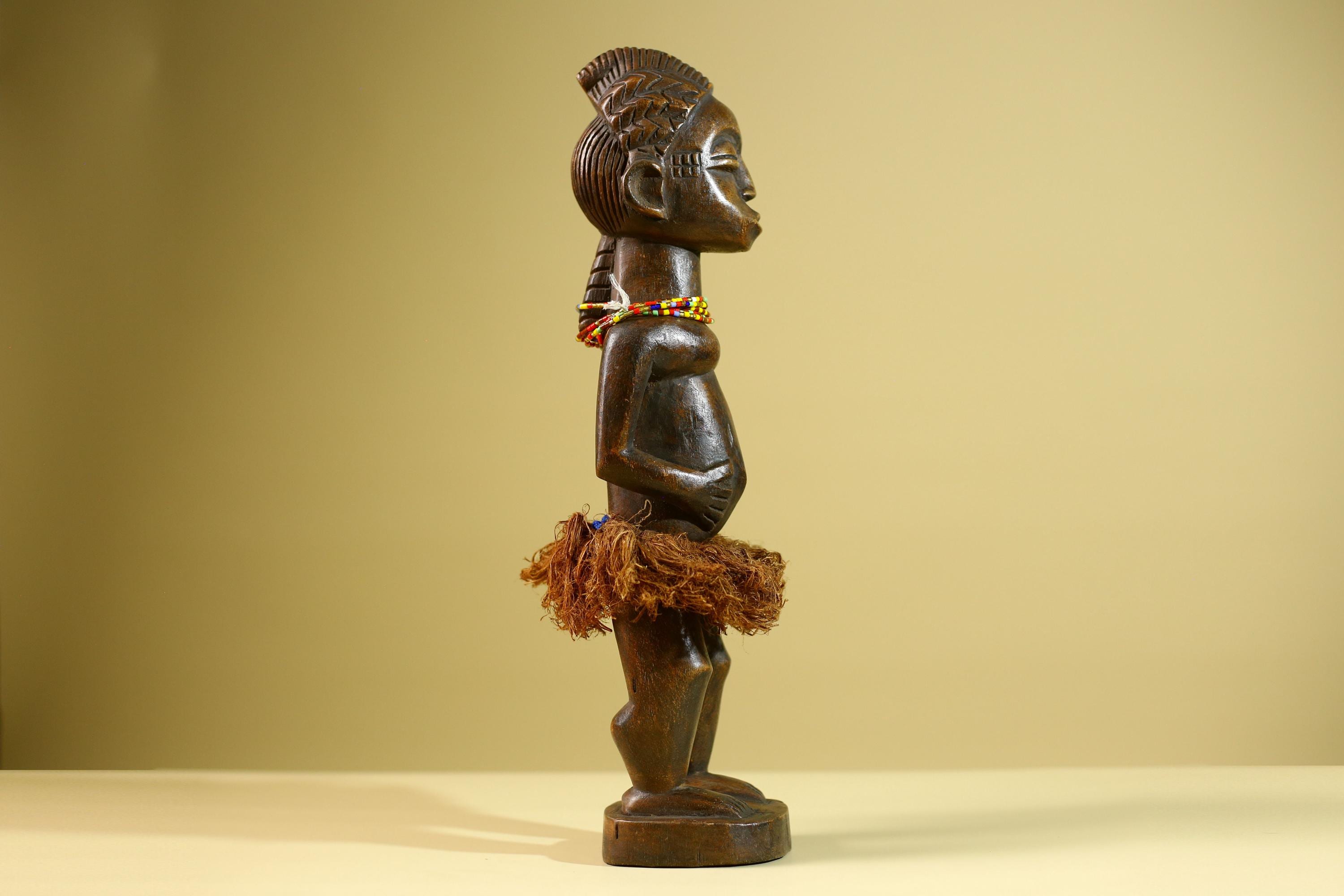 African Tribal Female Figure: Hand Carved Wood Statue with Raffia Skirt Sculpture Decor-G5799