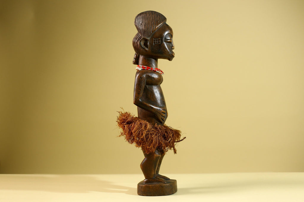 African Tribal Woman Statue with Raffia Skirt and Beaded Necklace Hand Carved Wood Figure Folk Art Home Decor Sculpture-G5805