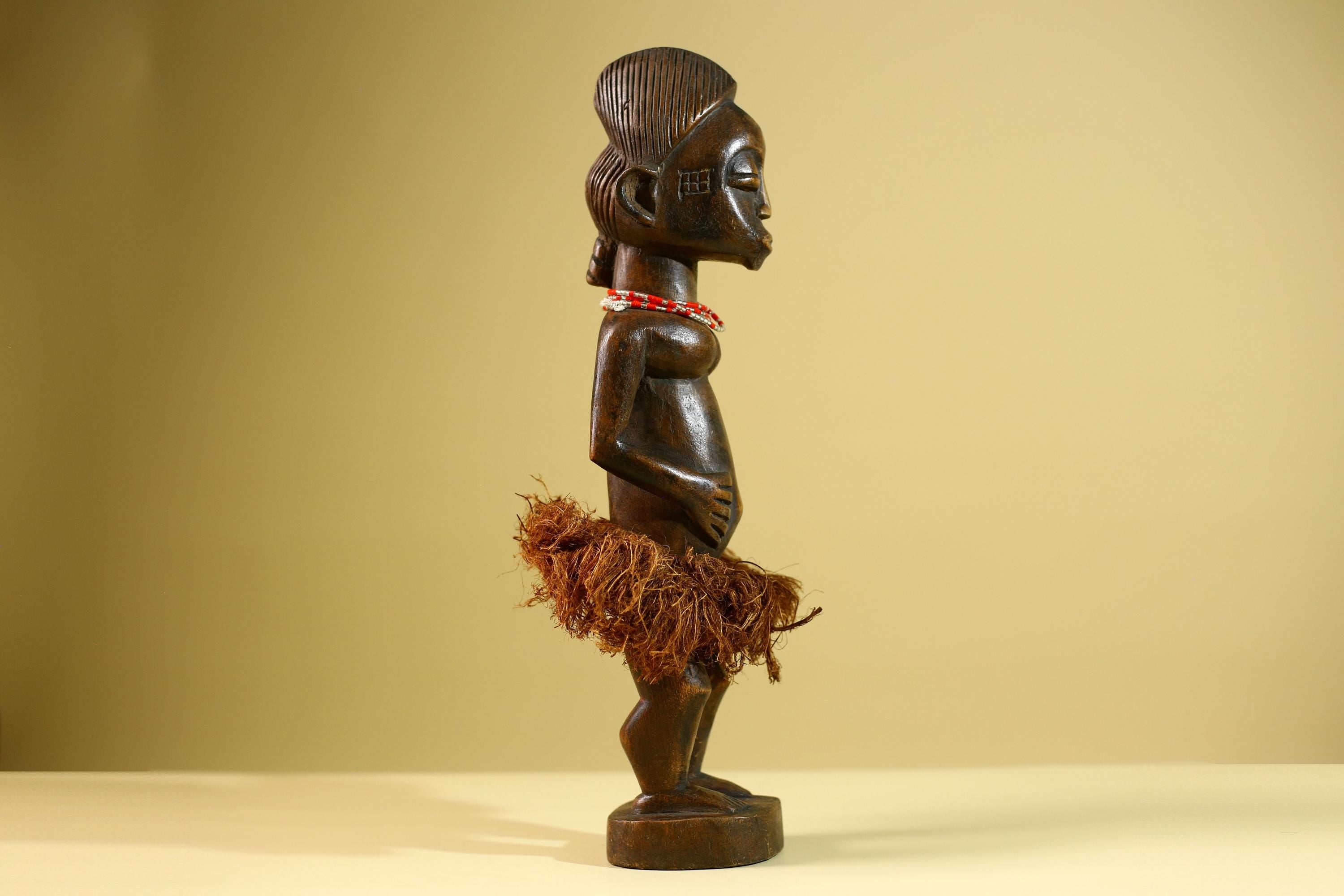 African Tribal Woman Statue with Raffia Skirt and Beaded Necklace Hand Carved Wood Figure Folk Art Home Decor Sculpture-G5805