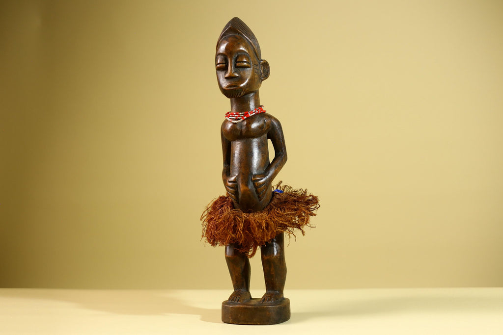 African Tribal Woman Statue with Raffia Skirt and Beaded Necklace Hand Carved Wood Figure Folk Art Home Decor Sculpture-G5805