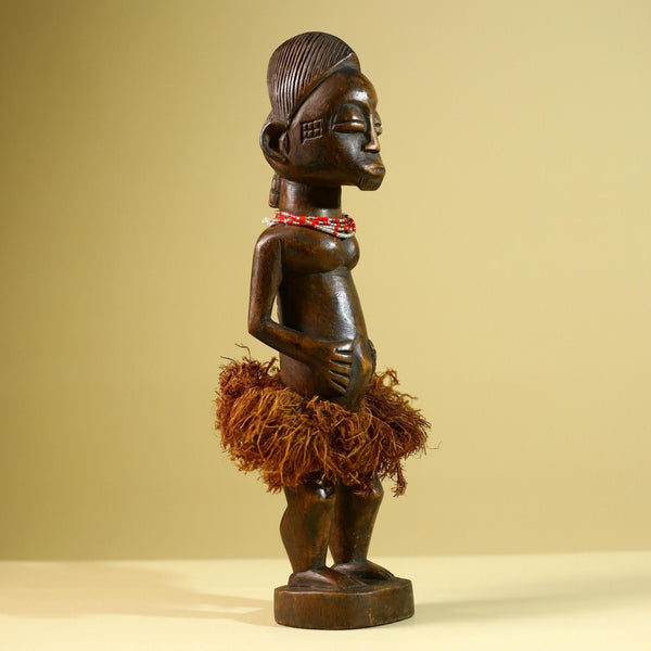 African Tribal Woman Statue with Raffia Skirt and Beaded Necklace Hand Carved Wood Figure Folk Art Home Decor Sculpture-G5805