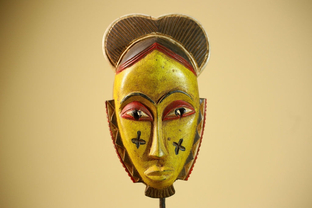 African Guro Mask Yellow Face Wood Côte d’Ivoire Tribal Art Wall Display Decor-G5833