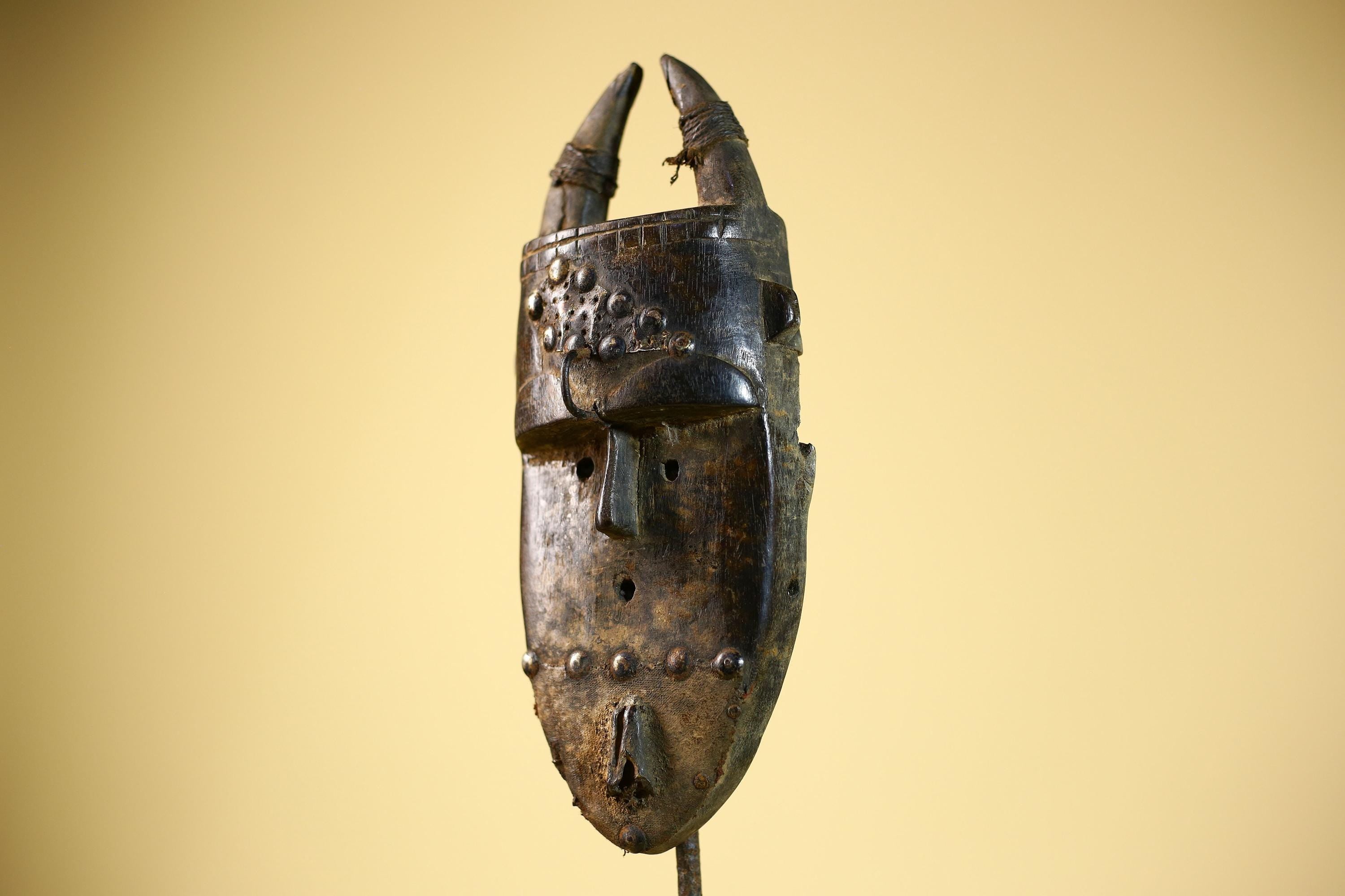 African Toma Mask Carved Wood Horn Crest Tribal Guinea Art Collectible Decor-G5841