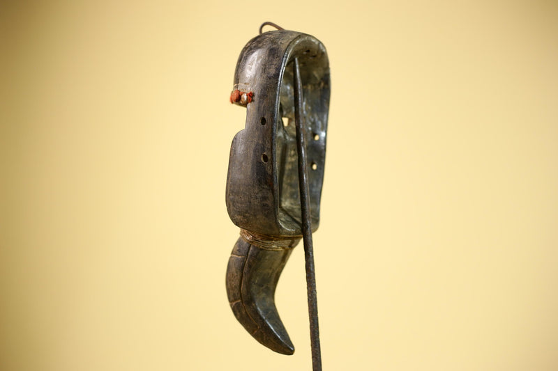 African Dan Mask Carved Wood Red Bead Beak Côte d’Ivoire Tribal Decor Collectible -G5845