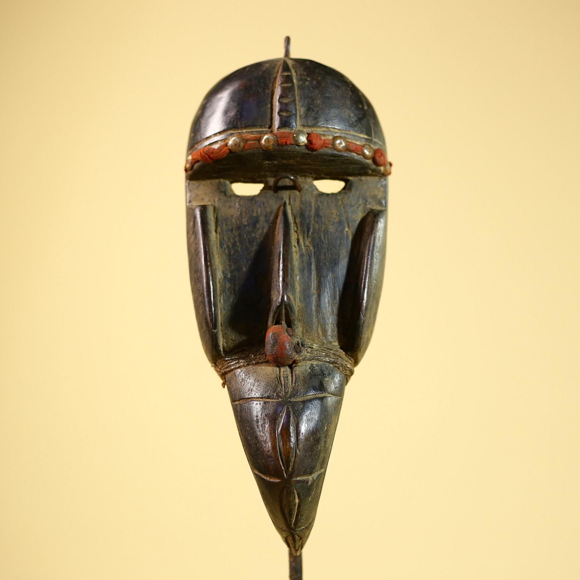 African Dan Mask Carved Wood Red Bead Beak Côte d’Ivoire Tribal Decor Collectible -G5845