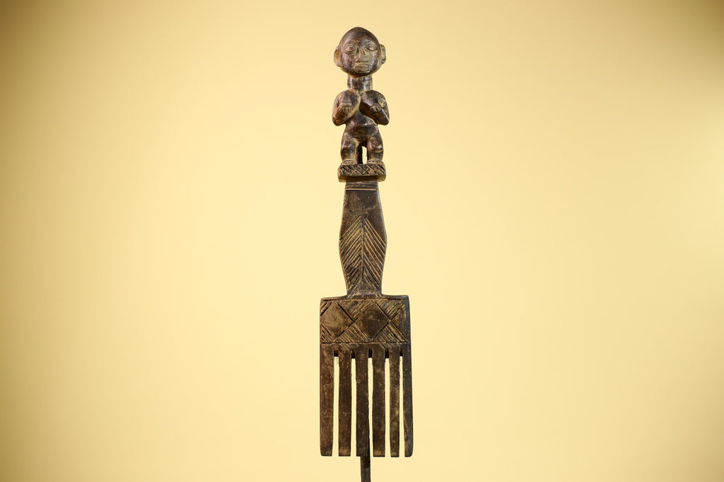 African Tribal Comb Carved Wood Male Figure Côte d’Ivoire Wall Decor-G5849