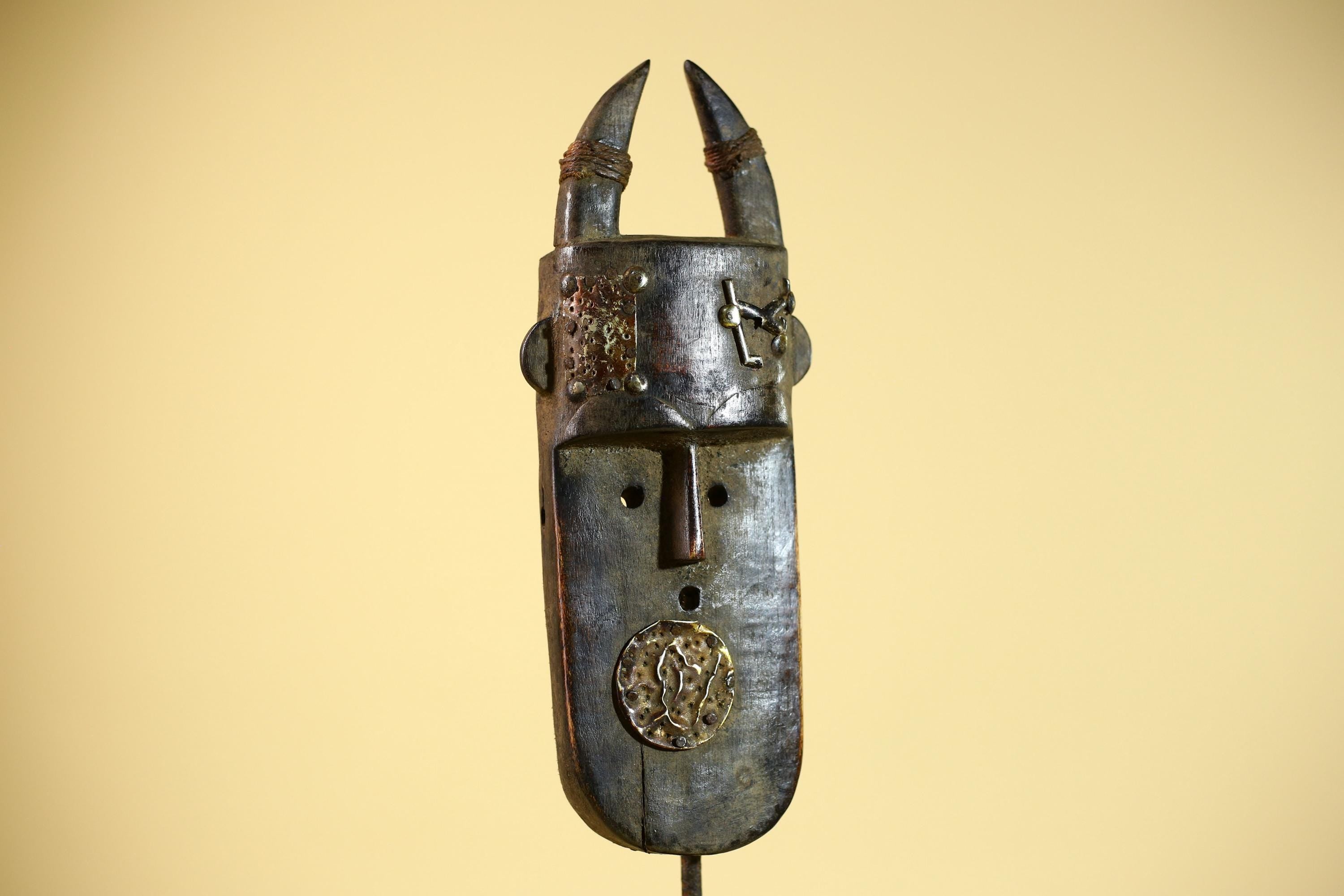 African Tribal Mask Toma Horned Wood Metal Detail Guinea Wall Art Decor-G5857