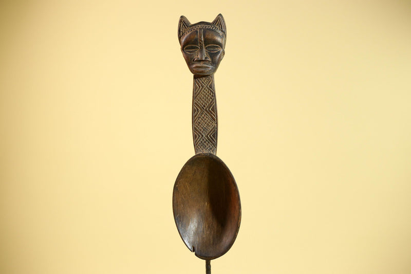 Songye Tribe African Head Sculpture: Hand-Carved Wood Congo Art-G5862