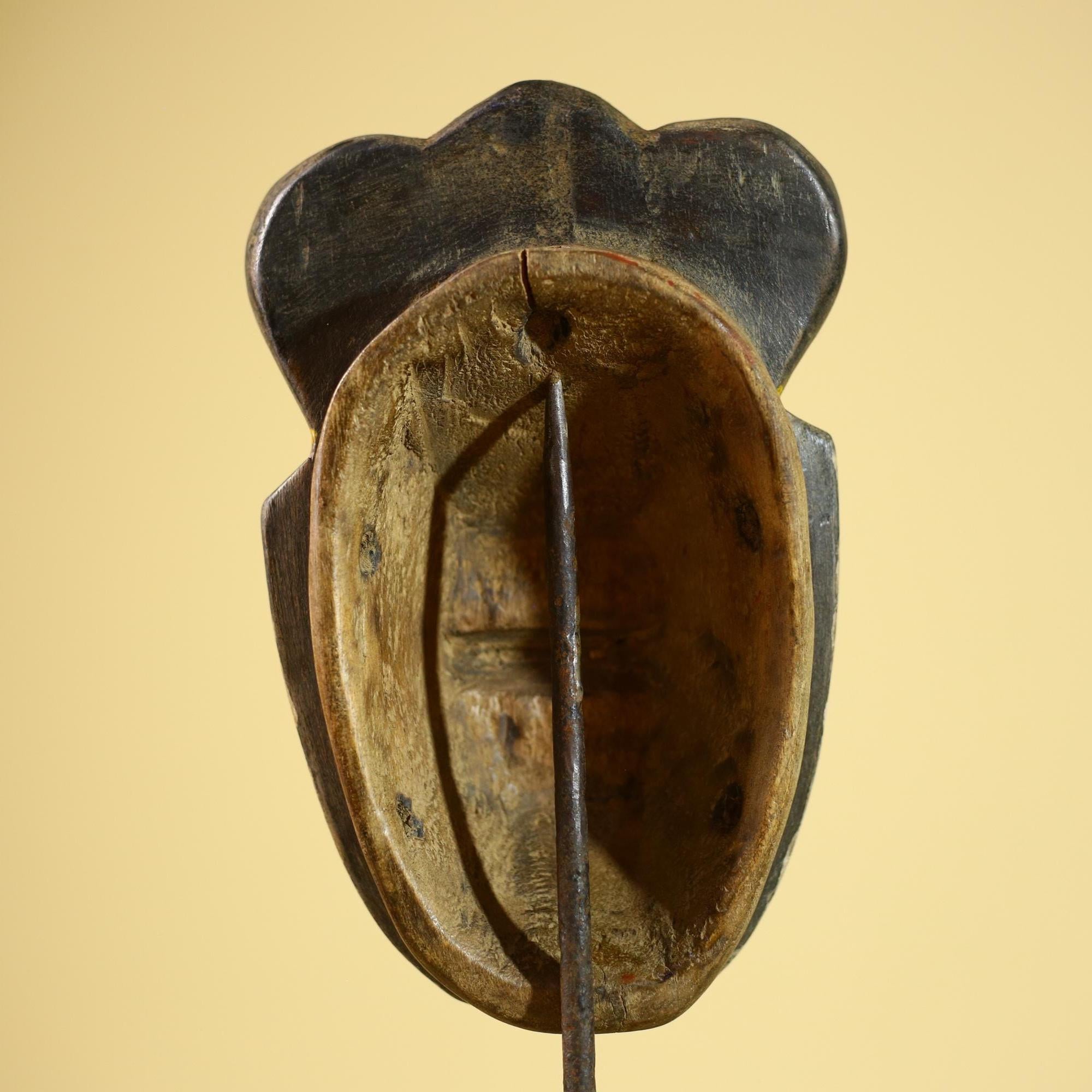 African Guro Mask Red Face Wood Côte d’Ivoire Tribal Art Wall Decor-G5832