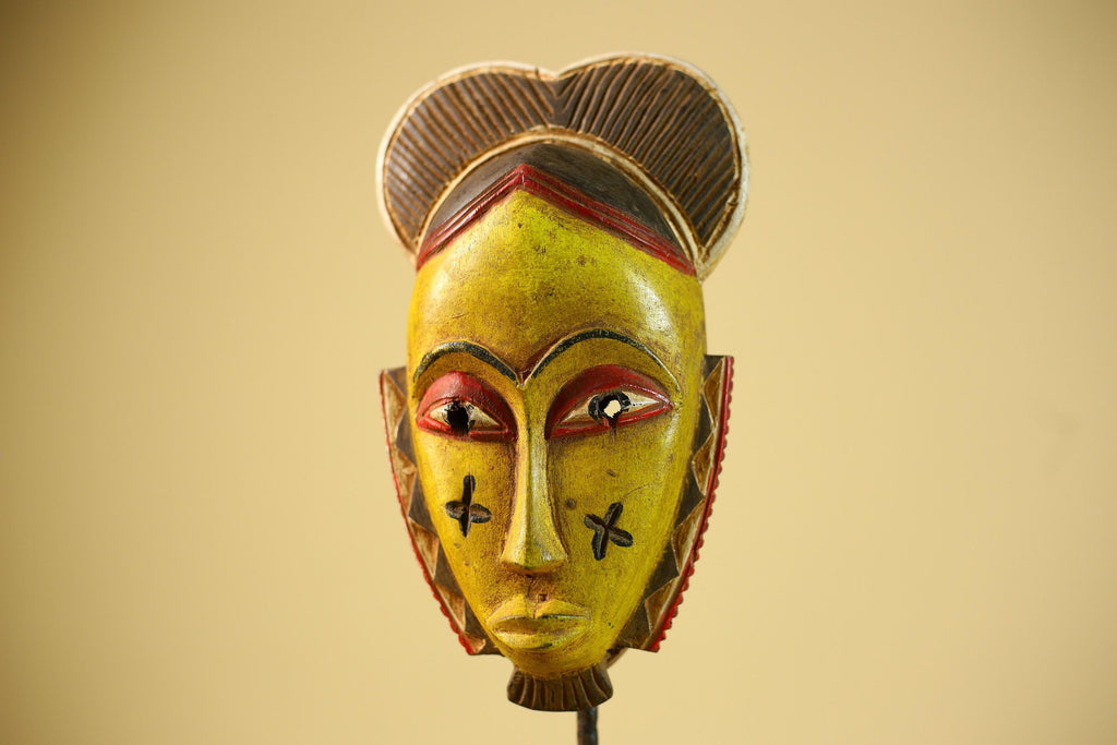 African Guro Mask Yellow Face Wood Côte d’Ivoire Tribal Art Wall Display Decor-G5833